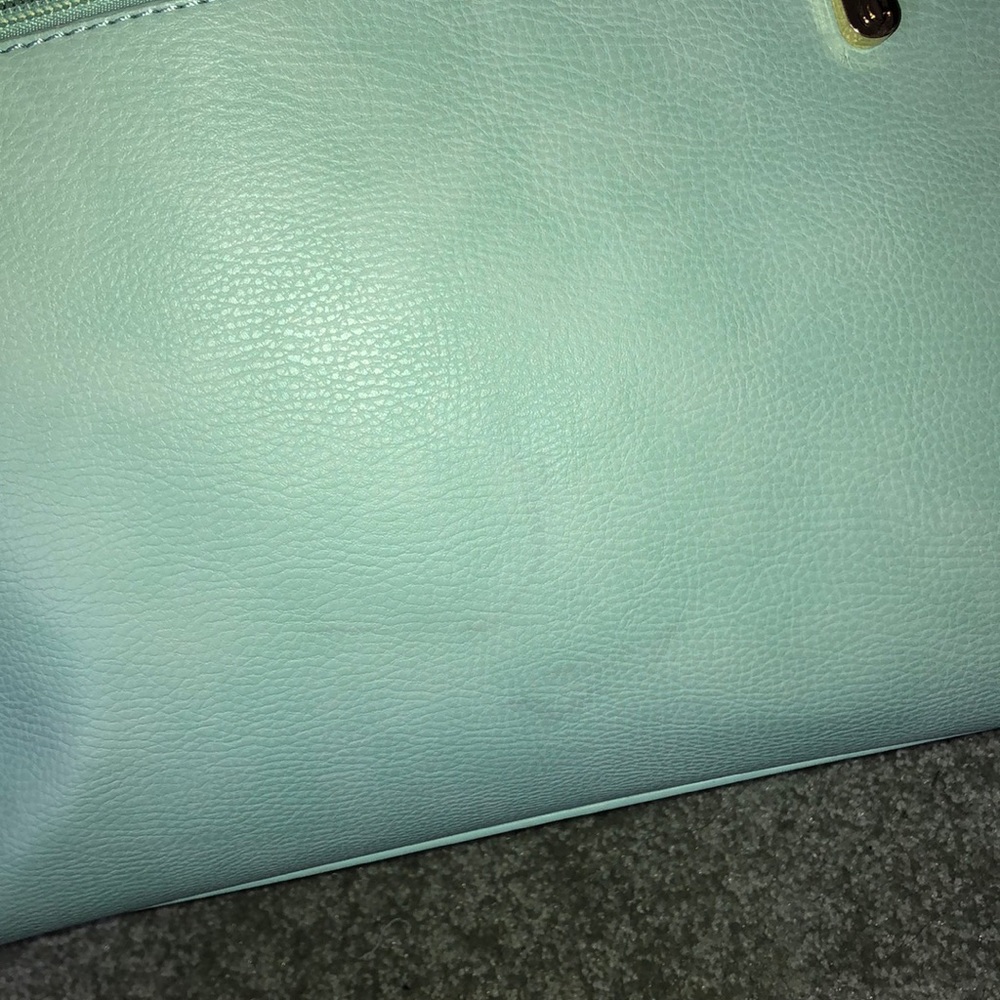 Purse - Picture 3 of 4